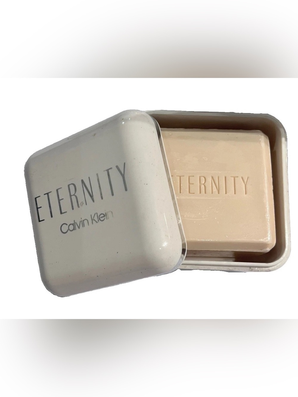 Vintage CALVIN KLEIN Eternity Bath Soap  Sealed w/ Case 3oz 75 Grams Fragrance